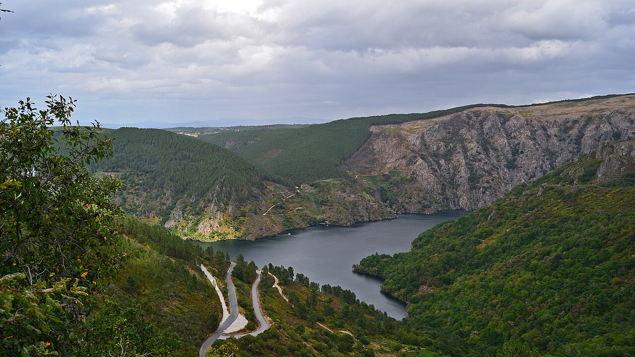 Paisaje del cañón del Sil en Galicia