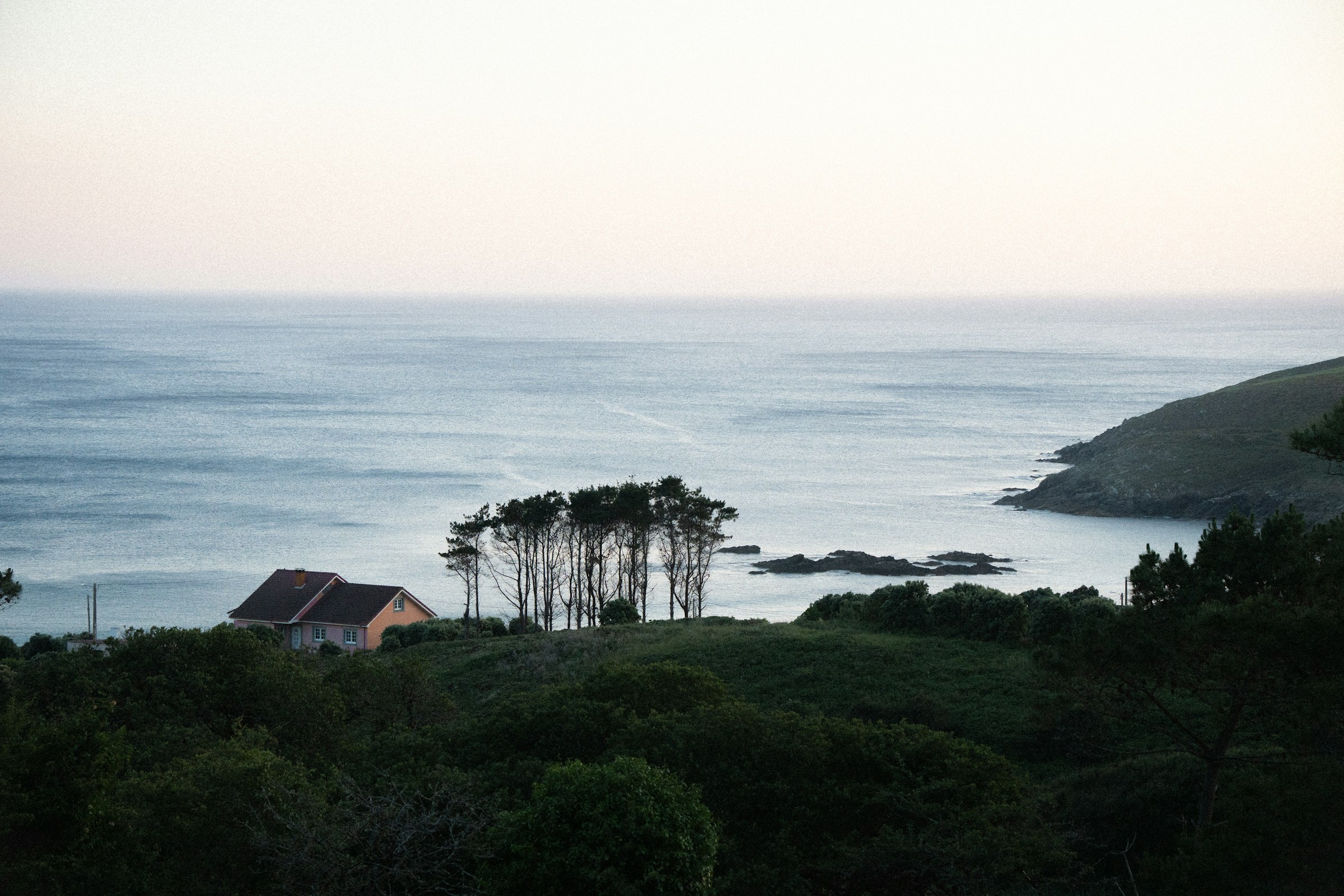 Vivienda frente al mar en Nemiña, Galicia